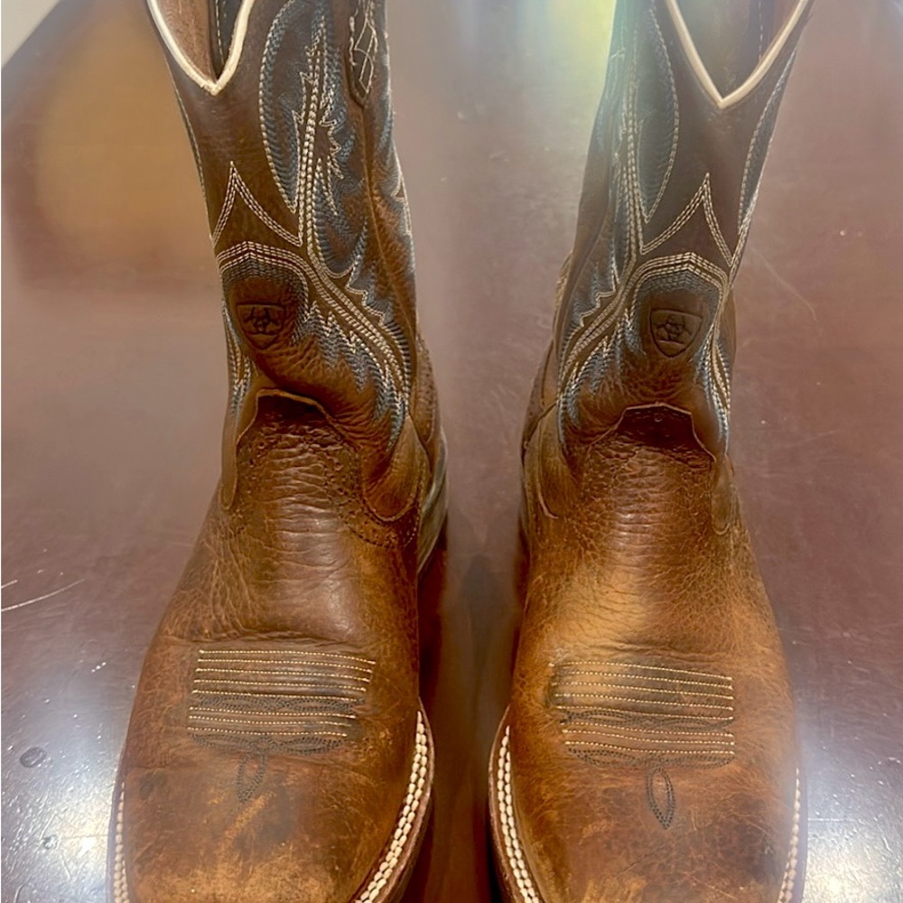 Ariat Men's Distressed Brown Western Boots